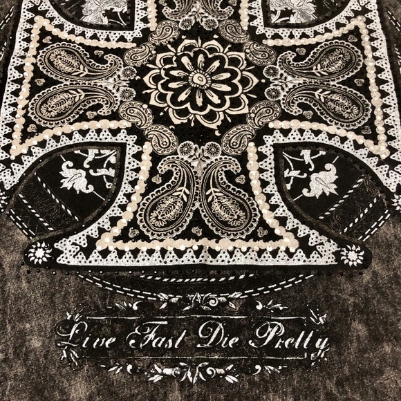 Crash & Burn Women’s Black S/S Graphic T-shirt with Rhinestone Studded Cross - M - Picture 5 of 17